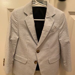 Toddler Vineyard Vines sear sucker blazer. In Perfect condition. Size 3T